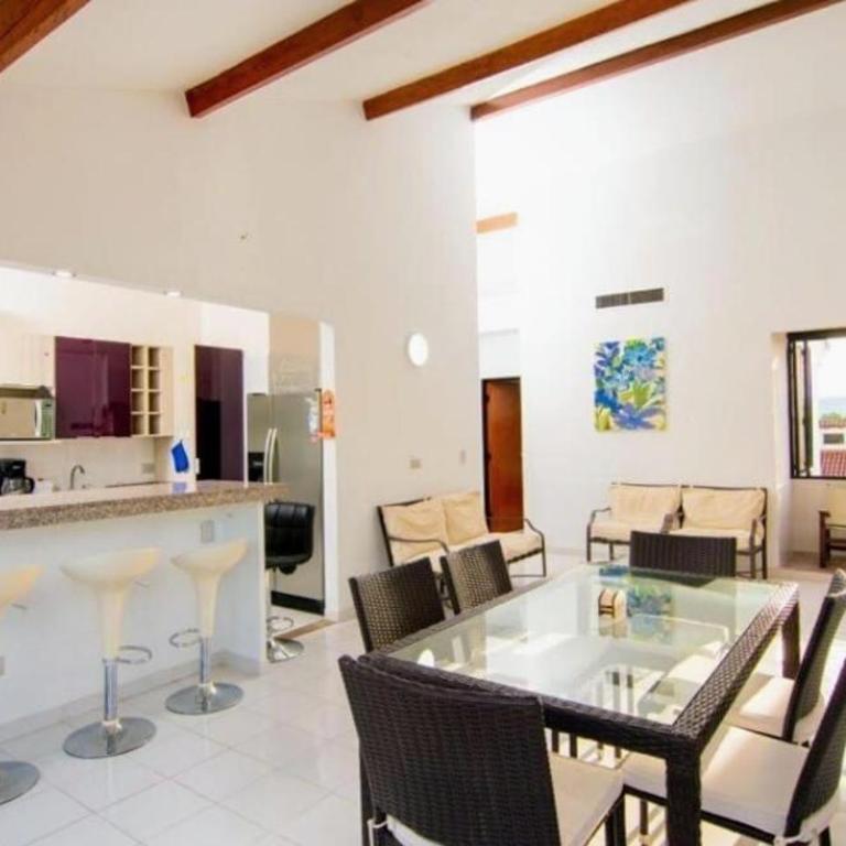 Apartamento Hacienda La Estancia - Three-Bedroom Apartment - 2