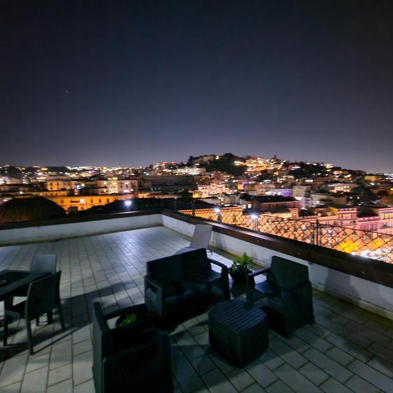 Faccia Gialla Napoli Casa Vacanze - Casa con 2 Camere da Letto - 1