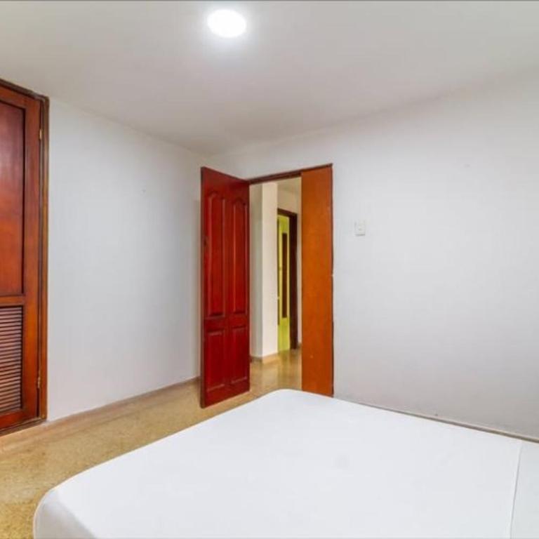 Rooms Bocagrande Beach Cartagena Moon - Two-Bedroom Apartment - 8