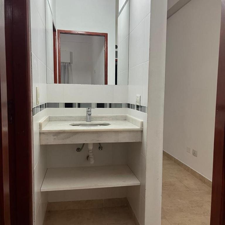 Departamento 2 Rodomar - One-Bedroom Apartment with Garden View - 8
