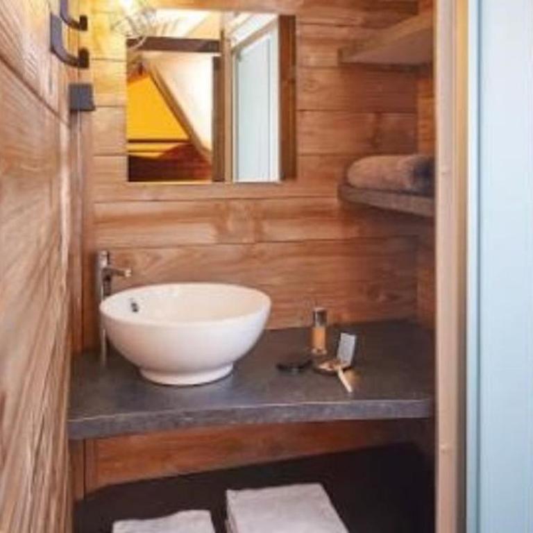 Lodge sur pilotis - Terrasse - 7 personnes - Cuisine équipée - API-1-52-1512 - Maison de Vacances - 9