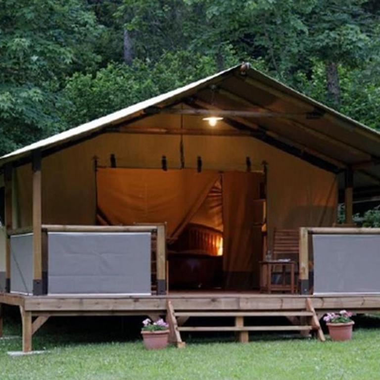 Tente 25m² pour 5 pers. à Bormes-les-Mimosas - API-1-52-1513 - Maison de Vacances - 1