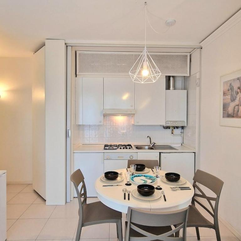 Foscolo POOL apartment - Appartamento Standard - 17