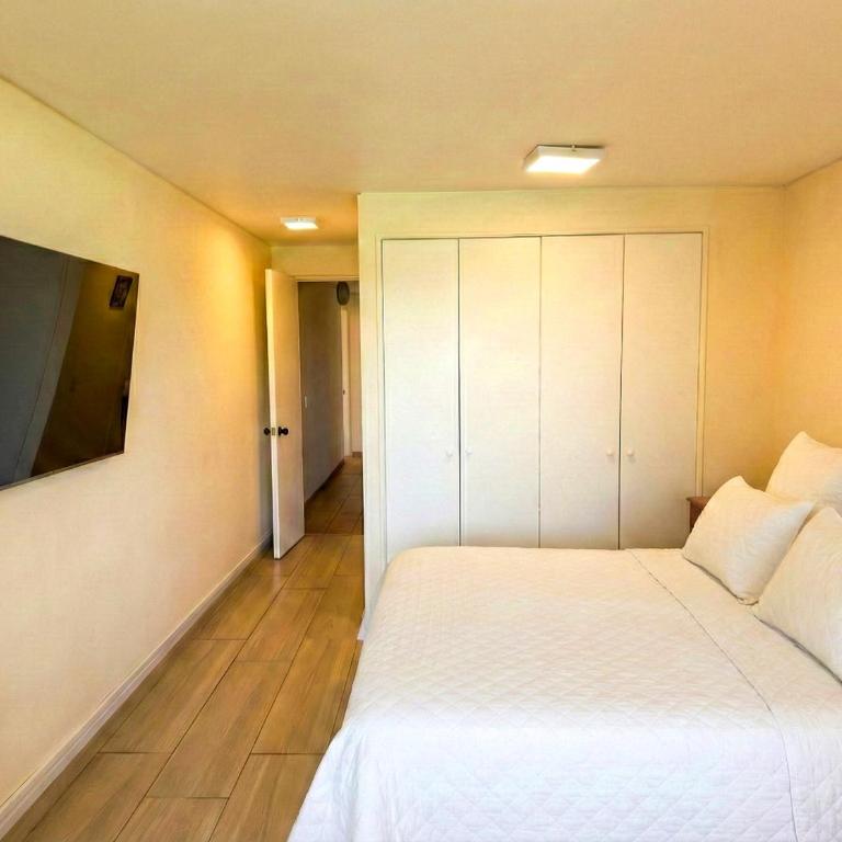 Departamento Familiar de Lujo Frente al Mar - Three-Bedroom Deluxe Apartment - 2