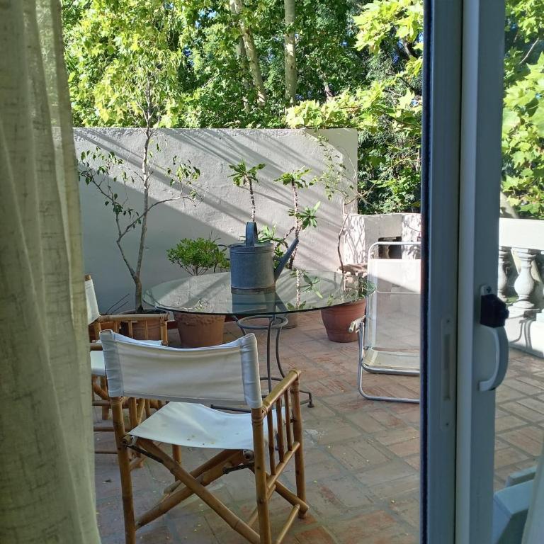 Casa Centrica en Colonia - Vistas Abiertas y Patio Natural - Three-Bedroom Vacation Home - 22