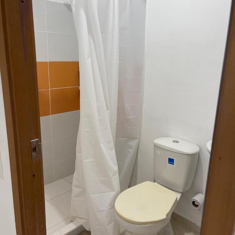 El encanto de Cartagena - Three-Bedroom Premium Apartment with Balcony - 40