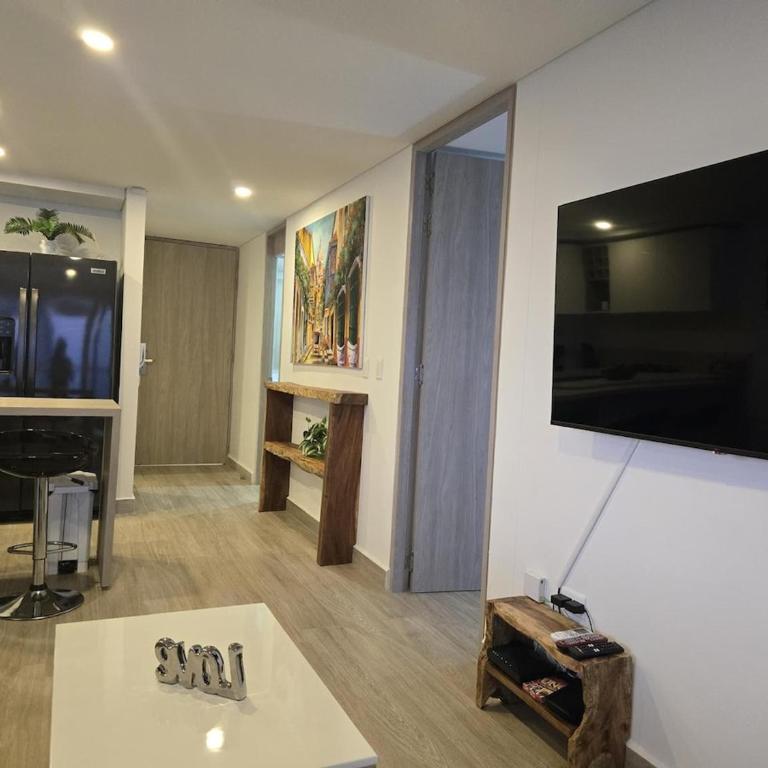 Brand New Perfectly Located 2bedroom in CieloMar - Apartment with Balcony - 12