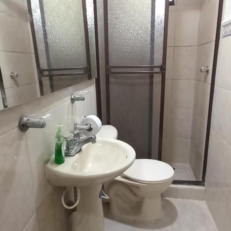 Cartagena Apartamento en Manga de 2 Habitaciones - Two-Bedroom Apartment - 15