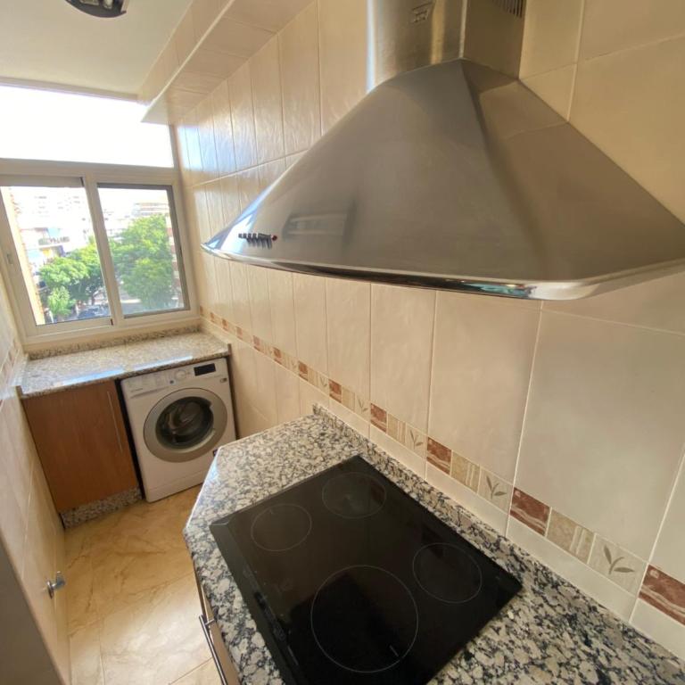 2 DB Apartamento Playa Fuengirola - Two-Bedroom Apartment with Balcony - 27