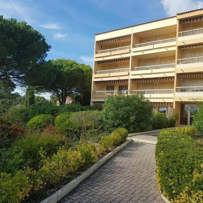 BO060-A04 Appartement 2 pièces VUE MER BORMES LES MIMOSAS - Apartment with Sea View - 10