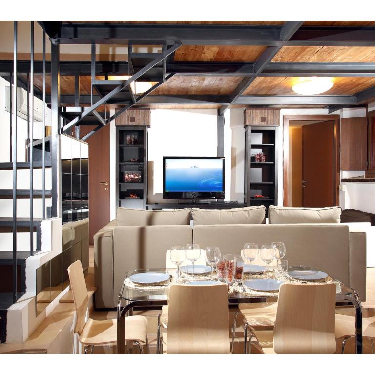 Rome Luxury Rental - Vicolo Palle - Appartamentino su 2 Livelli - 1