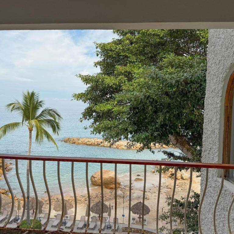 Oceanfront Bliss: Beachside Condo Retreat - Apartamento - 6