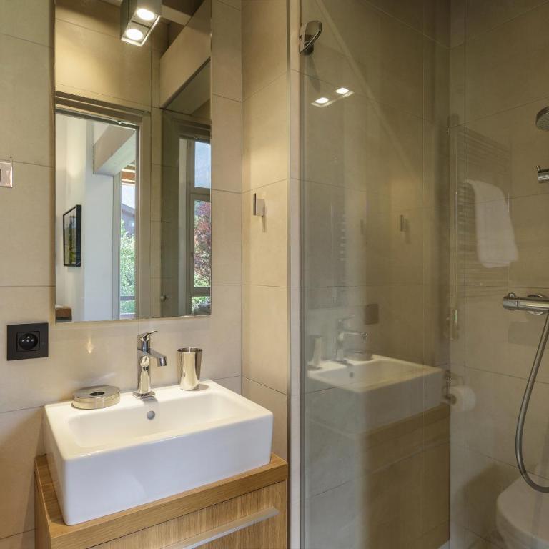 Meleze - Chalet 5CH Vues Jardin Lac Remontees 200m - Chalet - 15