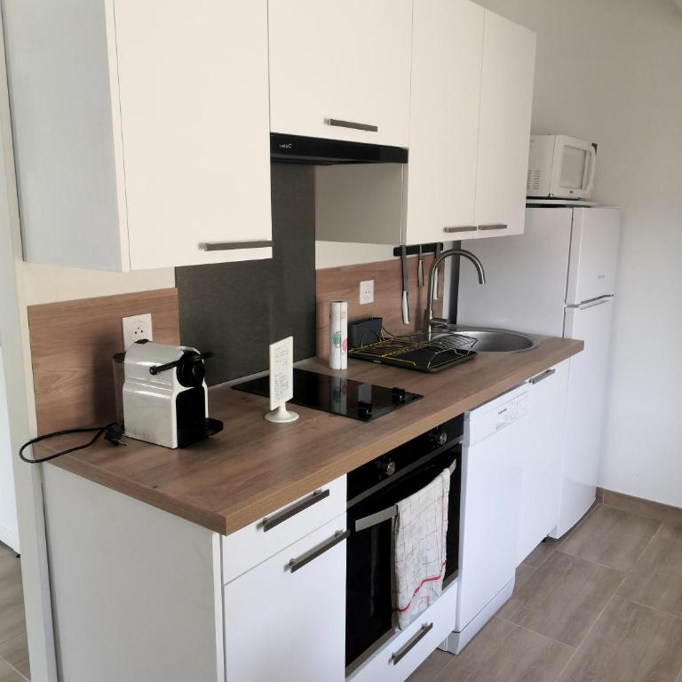 Deux pièces climatisé calme dans le Vieil Antibes - Appartement 1 Chambre - 11