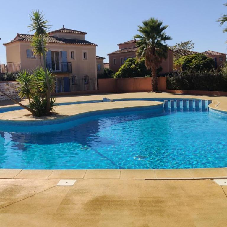Cosy et Équipé Idéal Couples et Vacances Golf - Appartement 1 Chambre - 2