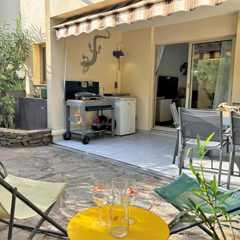 BO060-C007 Appartement 3 pièces 5 couchages BORMES LES MIMOSAS - Two-Bedroom Apartment - 8