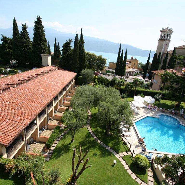 Hotel Adria & Resort - Triple Room - 4