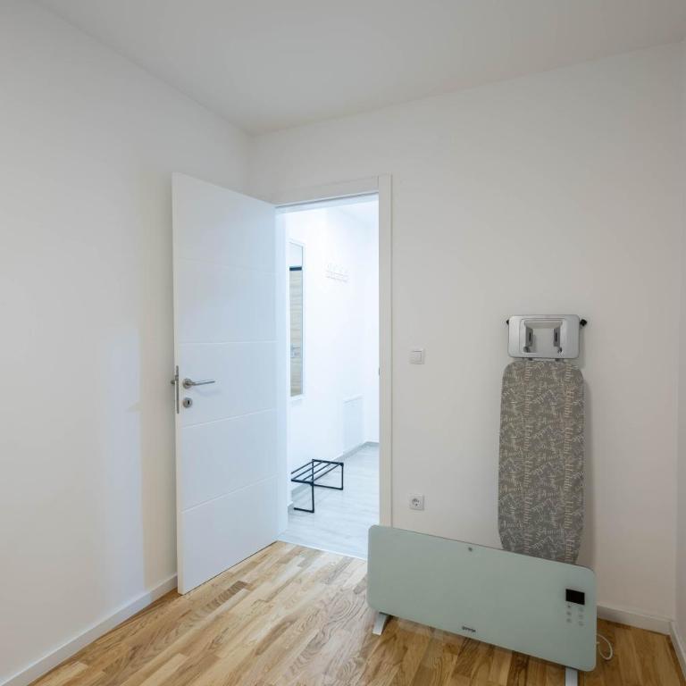 Apartment Aura - One-Bedroom Apartment - 19