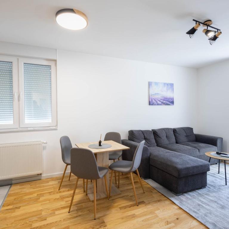 Apartment Aura - One-Bedroom Apartment - 8