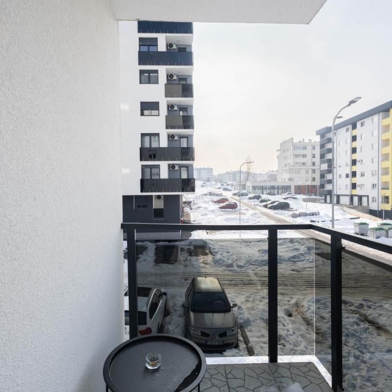 Apartment Aura - One-Bedroom Apartment - 12