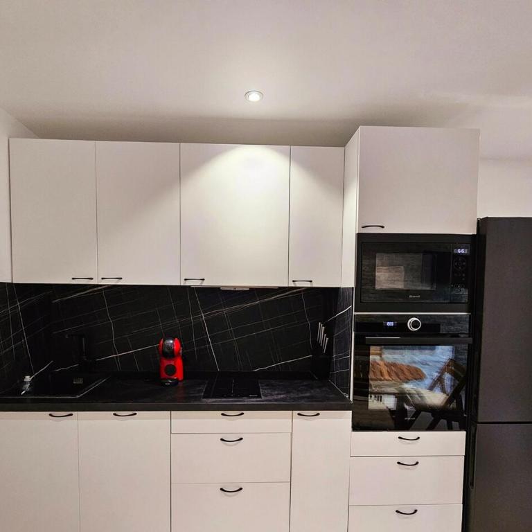 Appartement avec jardin & piscine à Deauville - One-Bedroom Apartment - 6