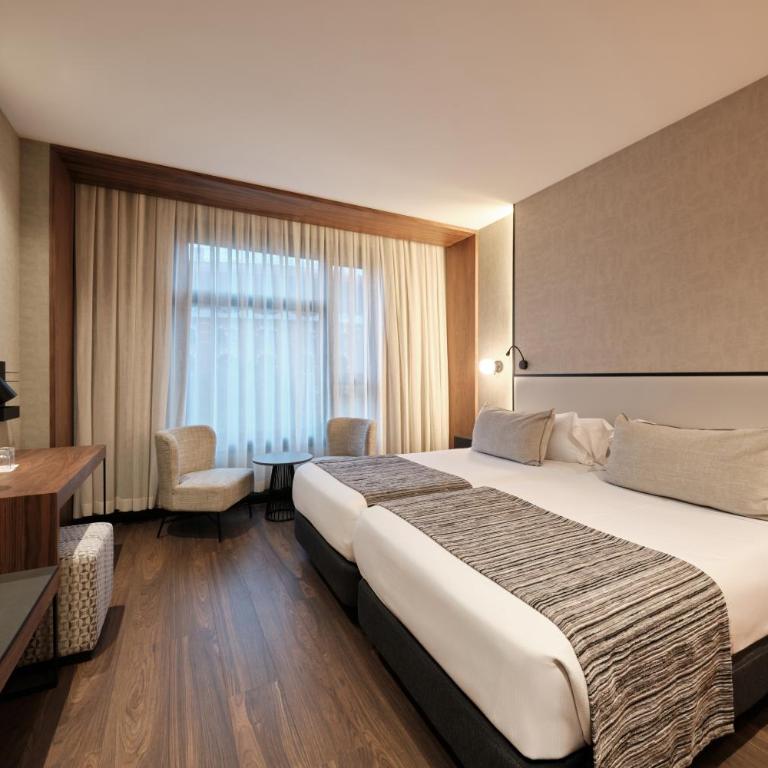 Catalonia Barcelona Plaza - Habitación Doble con vistas a la ciudad - 1 o 2 camas - 3
