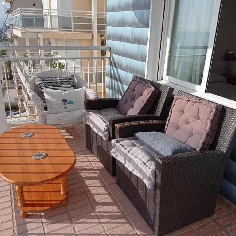 Apartamentos Bonaire 1ª Linea Wifi Solo Familias Serviplaya - Apartamento con terraza - 11