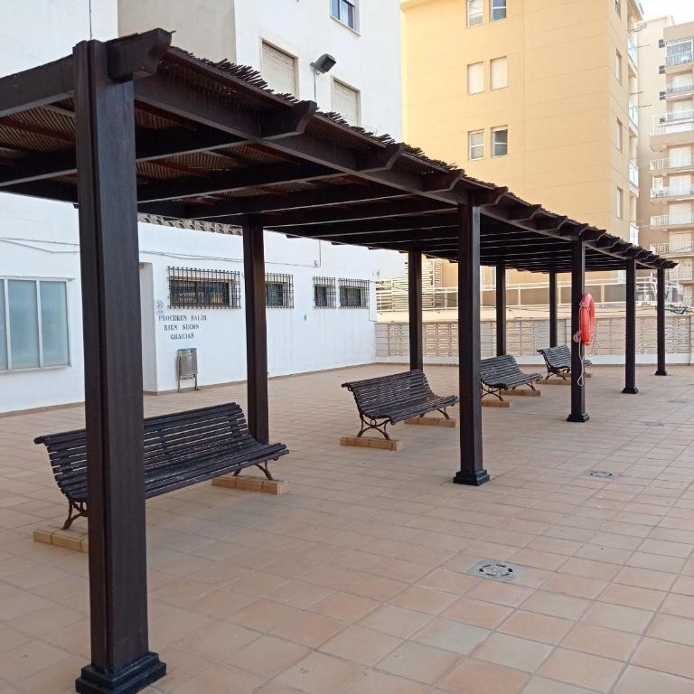 Apartamentos Bonaire 1ª Linea Wifi Solo Familias Serviplaya - Apartamento con terraza - 14