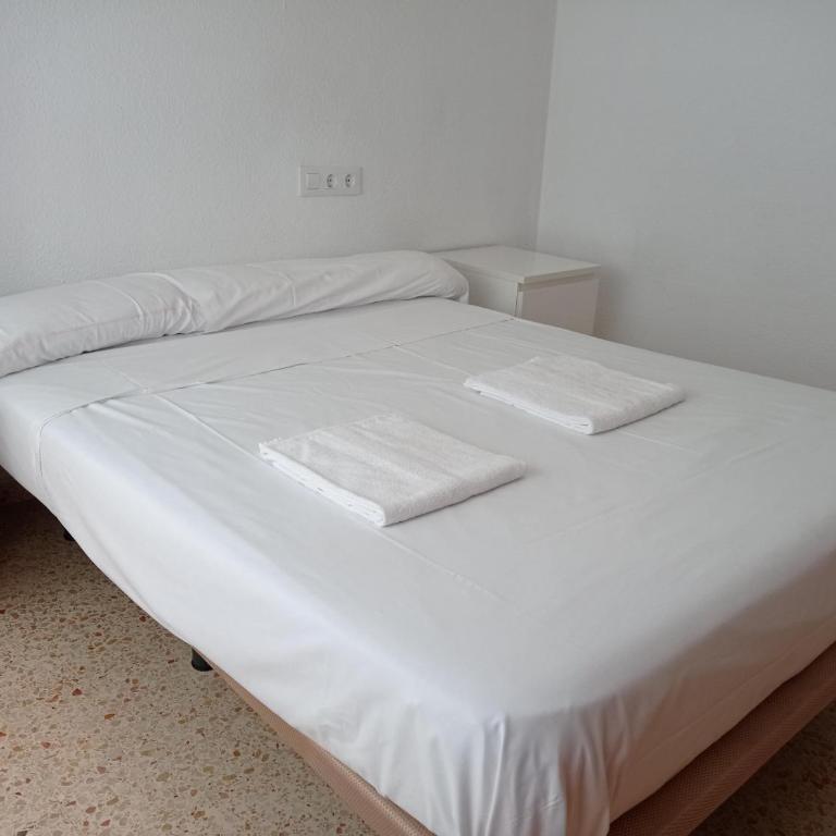 Apartamentos Bonaire 1ª Linea Wifi Solo Familias Serviplaya - Apartamento con terraza - 28