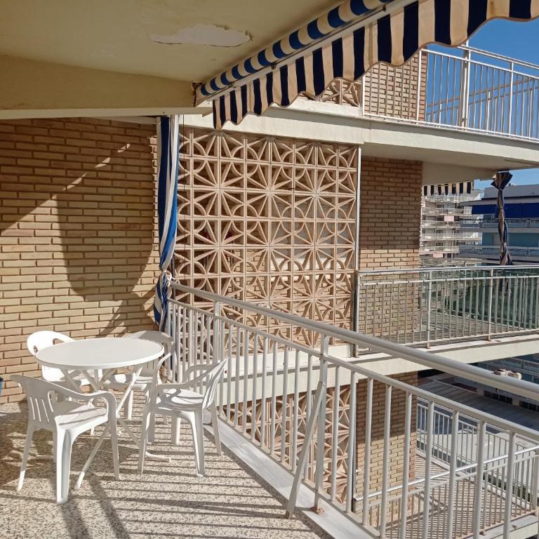 Roma II Solo Familias Serviplaya - Apartamento de 2 dormitorios - 7
