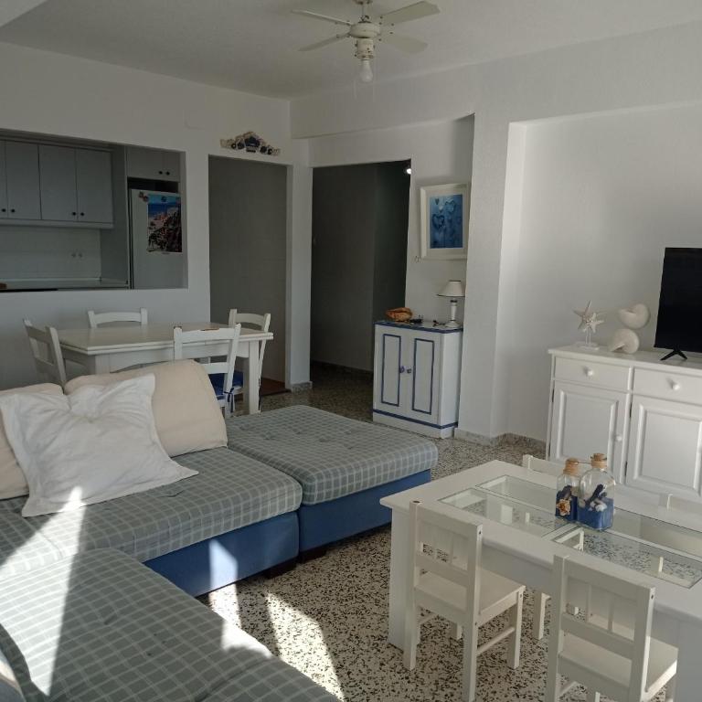 Roma II Solo Familias Serviplaya - Apartamento de 2 dormitorios - 12