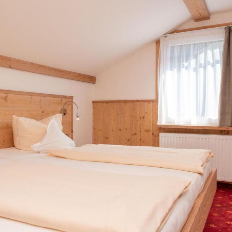 Hotel Restaurant Frühlingsgarten - Deluxe Doppelzimmer - 3
