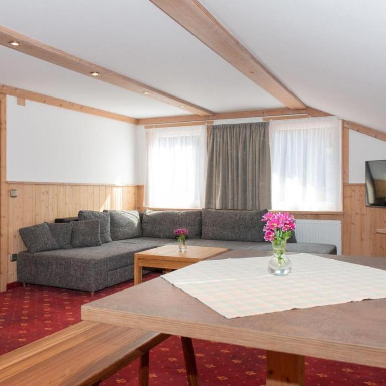 Hotel Restaurant Frühlingsgarten - Deluxe Doppelzimmer - 8