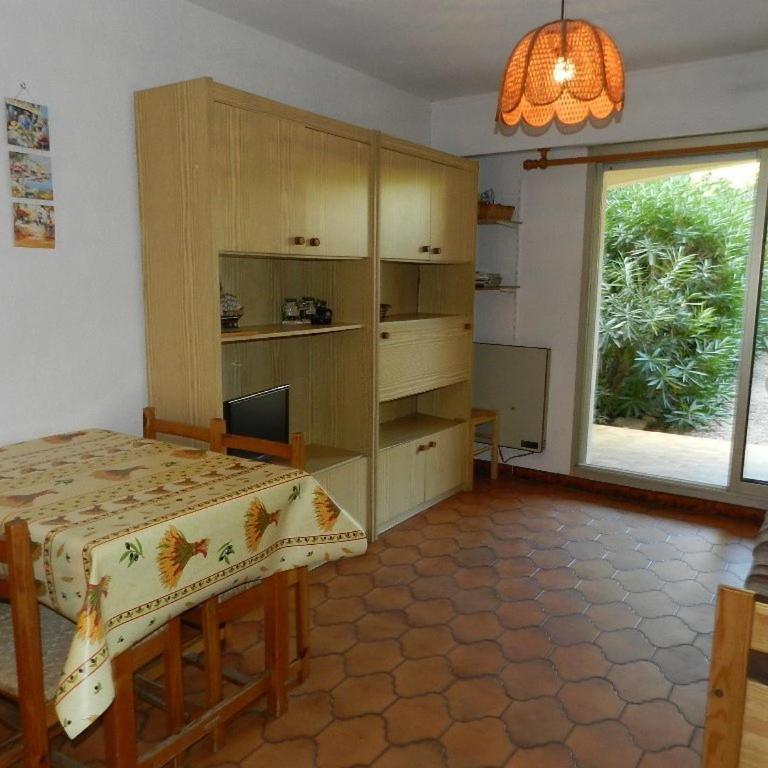BO060-D07 Appartement 2 pièces cabine 6 couchages BORMES LES MIMOSAS - One-Bedroom Apartment - 3