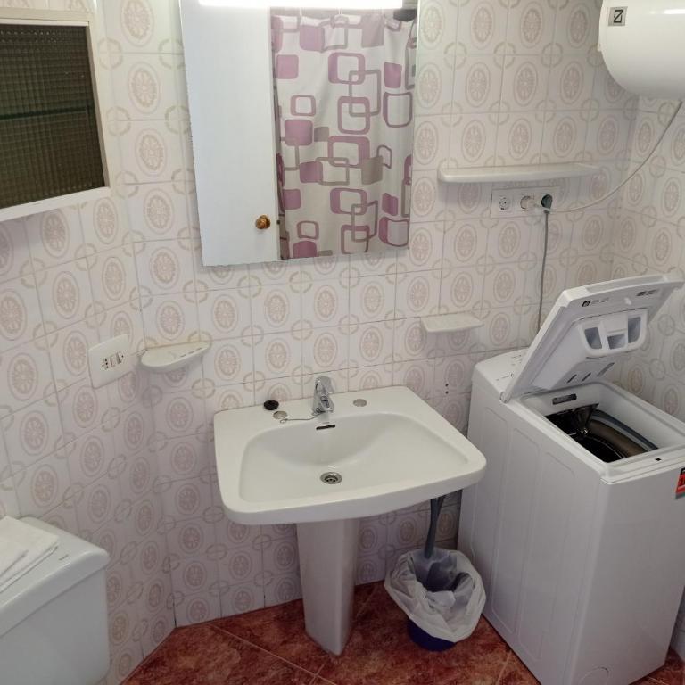 Apartamentos Bonaire 1ª Linea Wifi Solo Familias Serviplaya - Apartamento con vistas al mar - 20