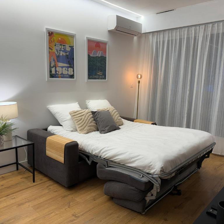 Studio clim & terrasse - free parking - 100m de la mer - Studio - 7