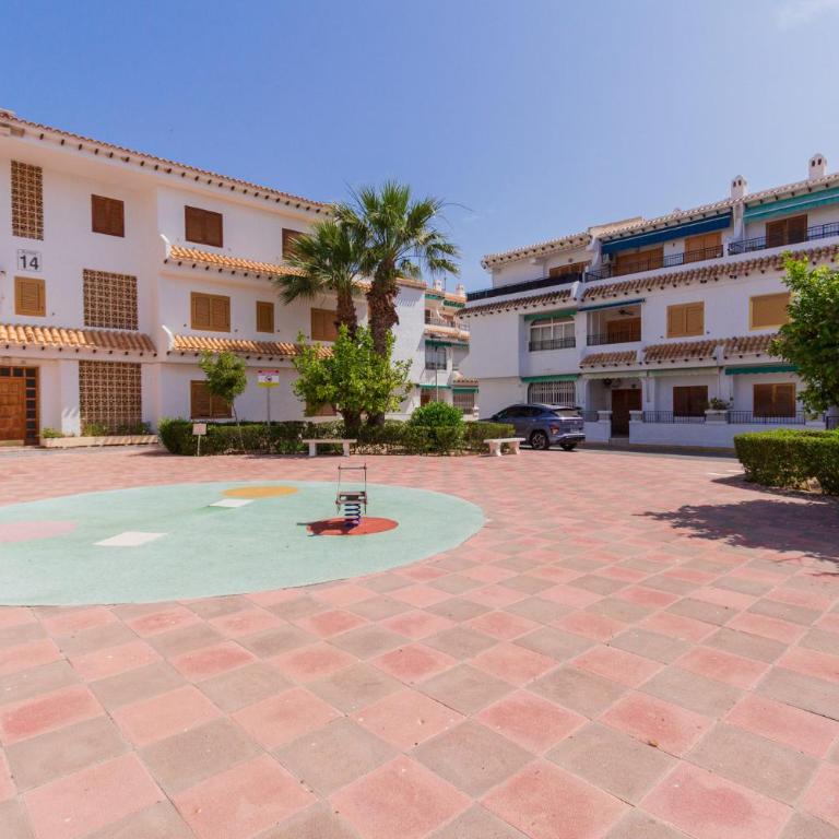 Sunny Beach Apartment in Santa Pola Minimum 11 nights - Apartamento de 2 dormitorios - 6