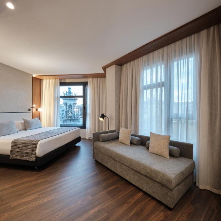 Catalonia Barcelona Plaza - Habitación Superior con vistas a la ciudad - 7