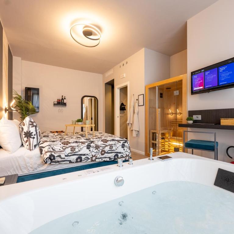Boutique Casa Giulietta Luxury - Suite King con Vasca Idromassaggio - 14