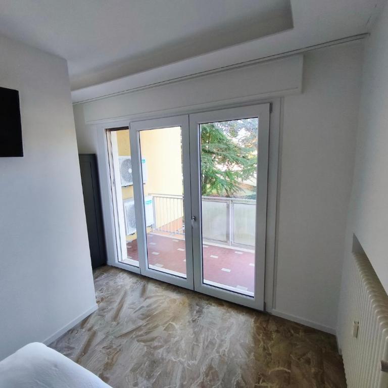 Grace House - Camera Familiare con Bagno Privato - 4