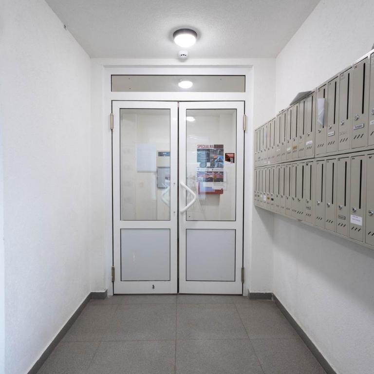 Apartment Aura - One-Bedroom Apartment - 33
