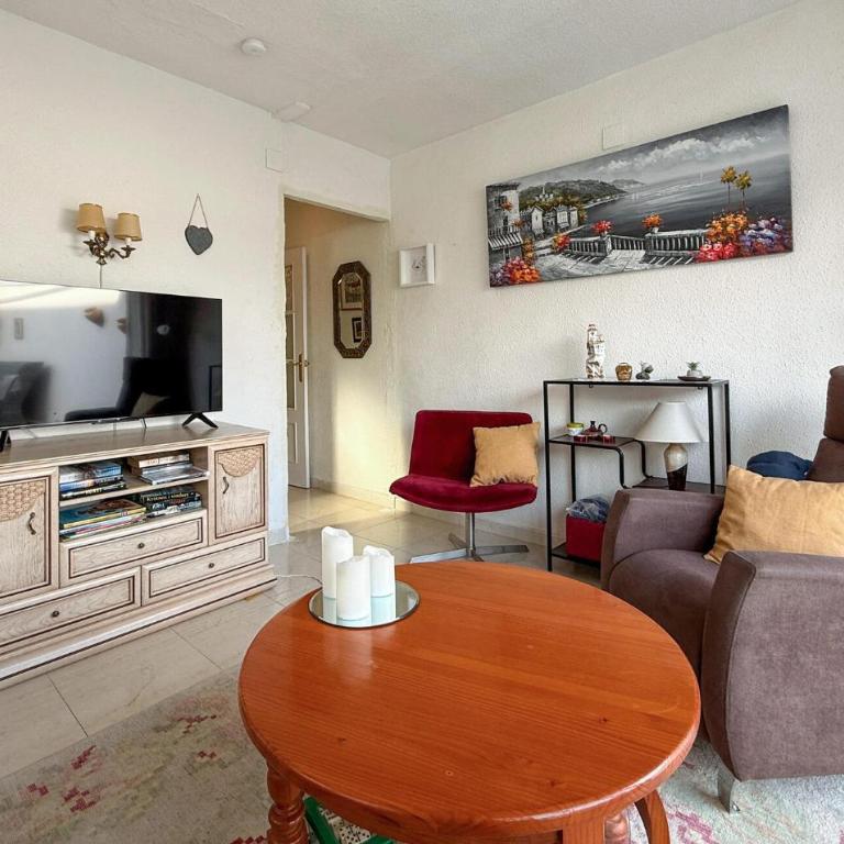 2 Bedroom Stunning Home In Torrevieja - Casa de vacaciones de 2 dormitorios - 9