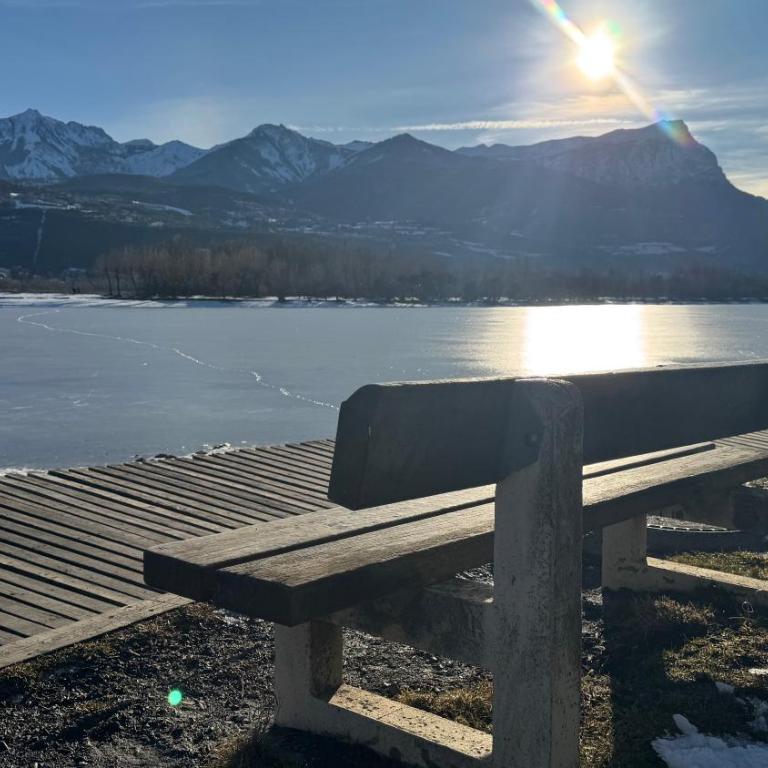 Embrun - Appartement 4/6 personnes avec extérieurs - Appartement 2 Chambres - 33