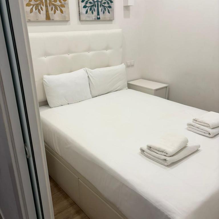 Exyca Malasaña - One-Bedroom Apartment - 2