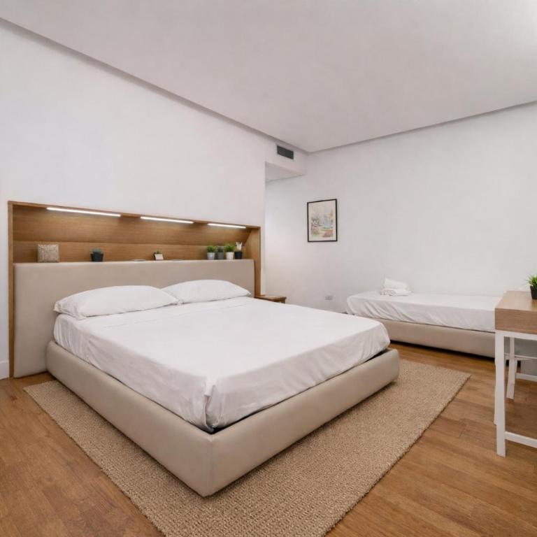 Nerello Suites and Rooms - Triple Room with Balcony - 3