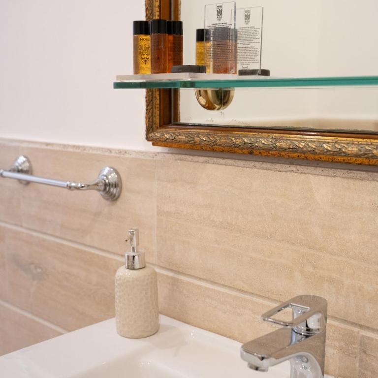 Nerello Suites and Rooms - Family Suite - 15