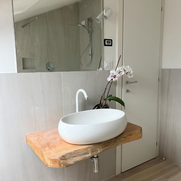 Attico Lilium - Appartamento con 2 Camere da Letto - 5