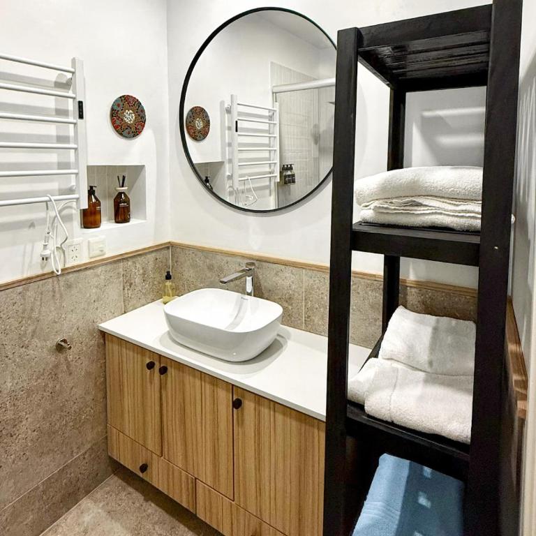 Monoambiente con patio a 1 cuadra de Playa Grande - Apartamento de 1 dormitorio - 6