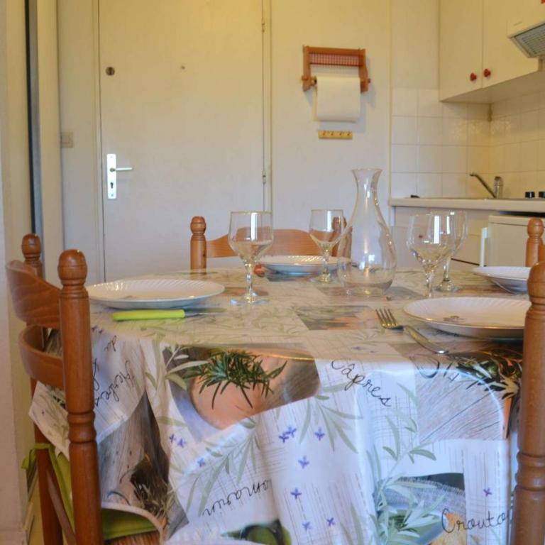 FS110-020 Appt 2 pièces 4 personnes FREJUS - Appartement 1 Chambre - 5
