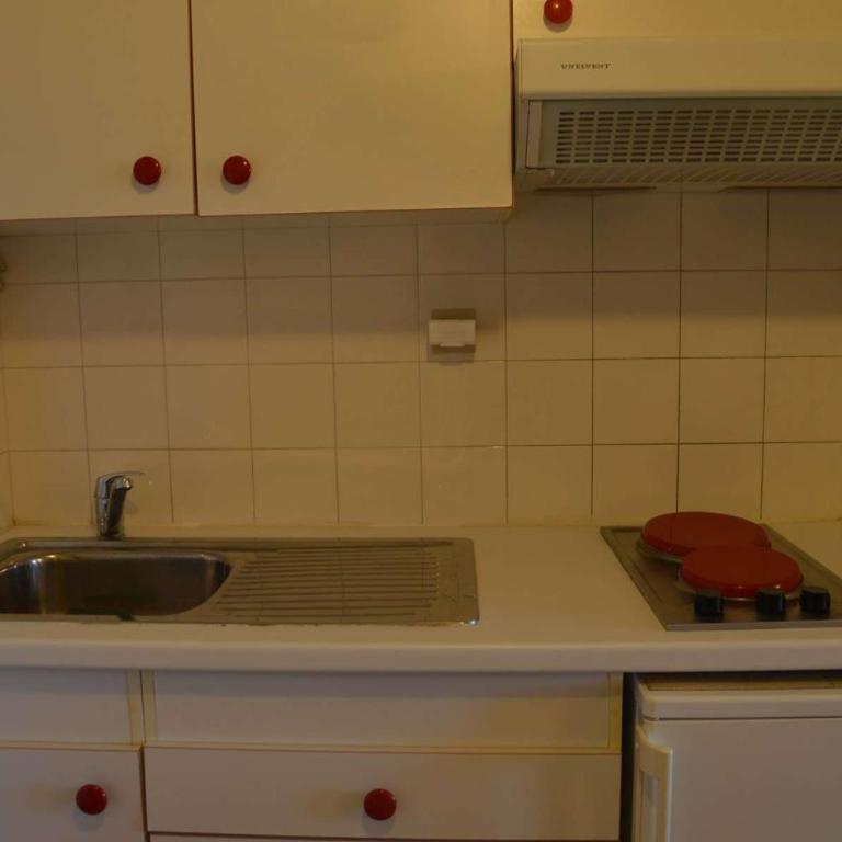FS110-020 Appt 2 pièces 4 personnes FREJUS - Appartement 1 Chambre - 6